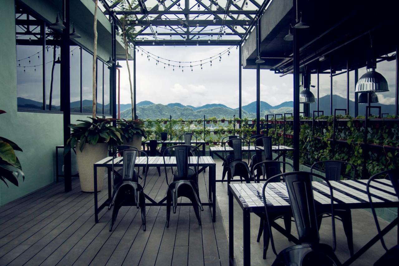 M Roof Hotel & Residences Ipoh Exterior photo